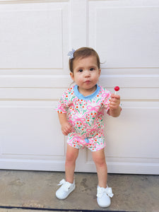 bow floral lounge set