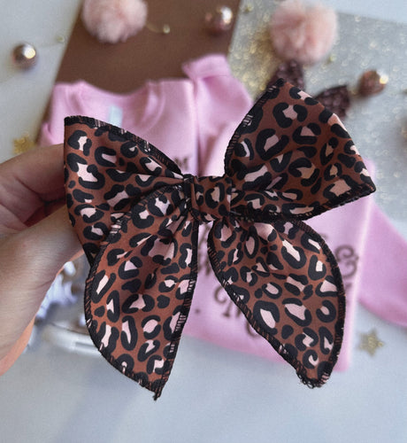 brown leopard bows