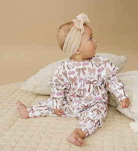 brown bows lounge set