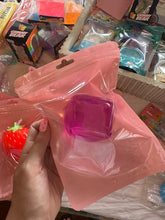cube squish 2"
