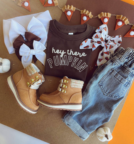 hey there pumpkin tee