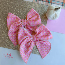 orange/pink plaid bows