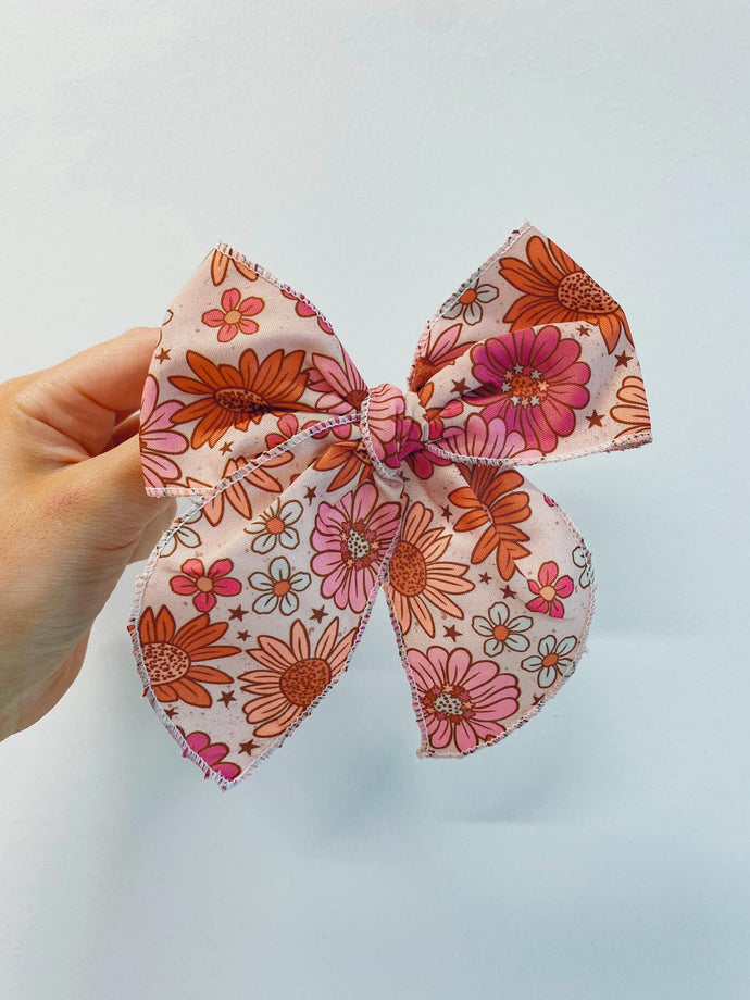 pink floral bow