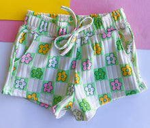 floral checker lounge shorts - green